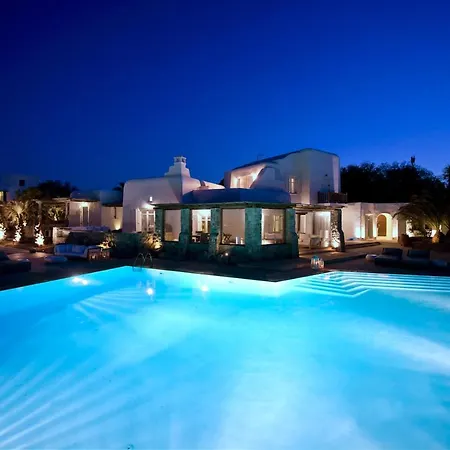 Villa Alessandra With Massive Pool By Diles *